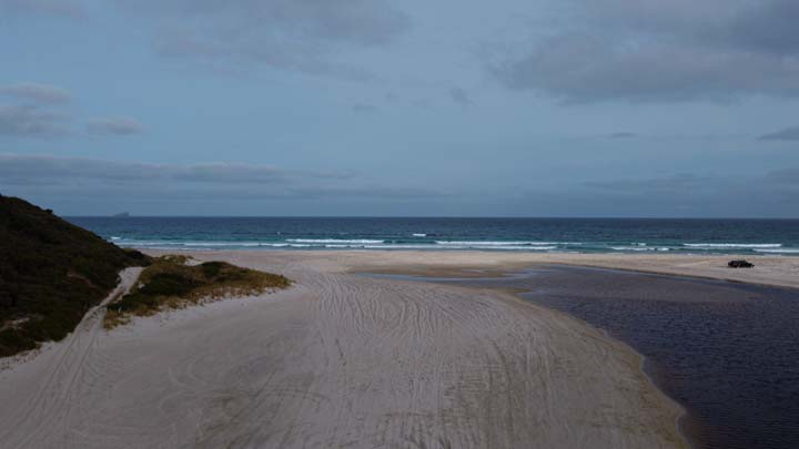 4 Wheel Driving on Nanarup Beach