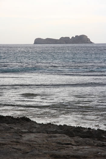 Sinker Reef towards Inner Island